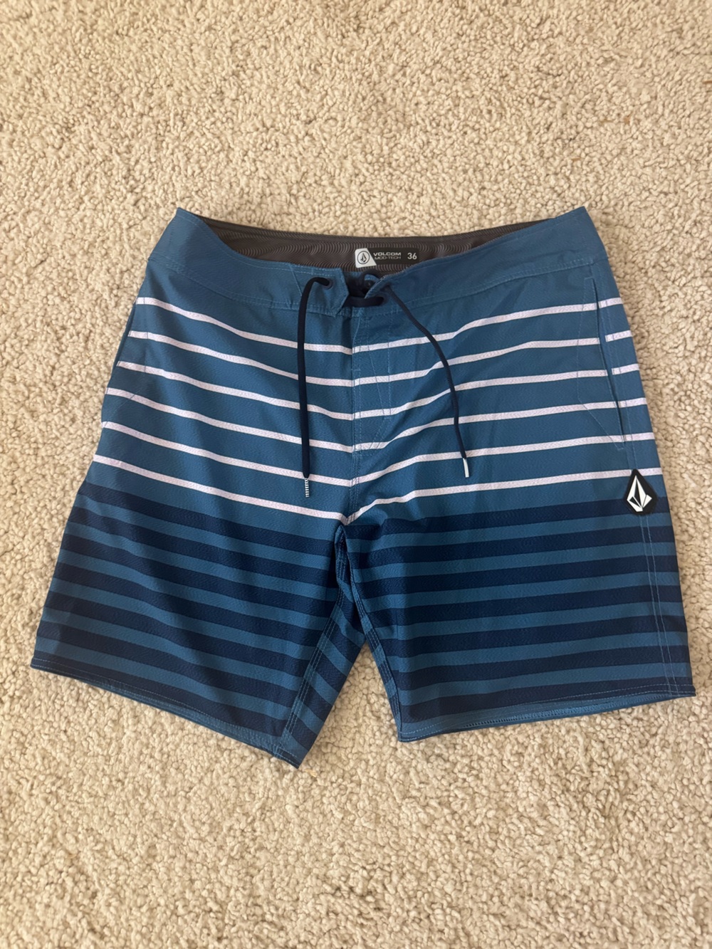 Volcom Men’s Teal and Navy Striped Board Shorts Size 36